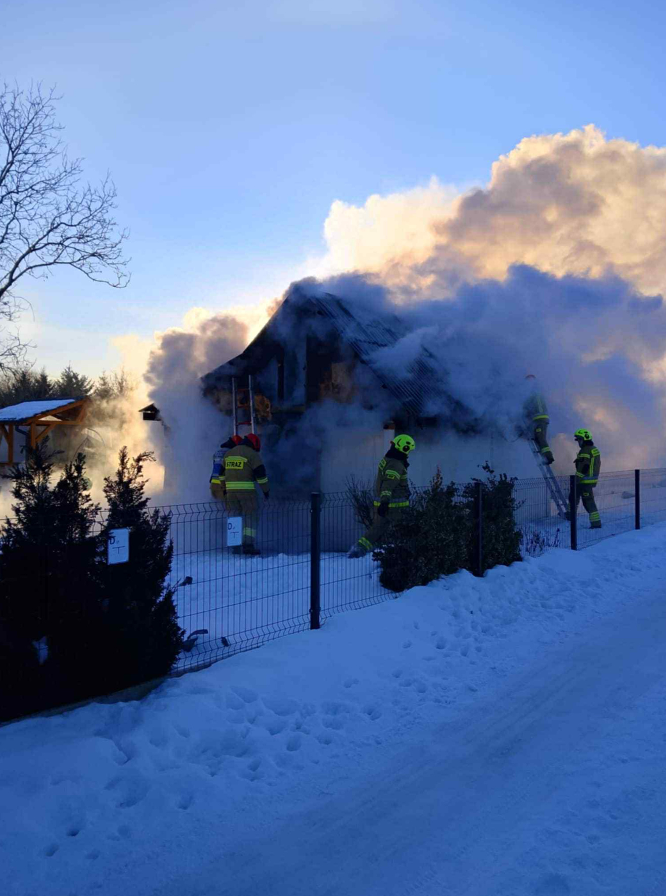 Plik Pożar domu Nokaut disco polo (1).jpg_4..jpg